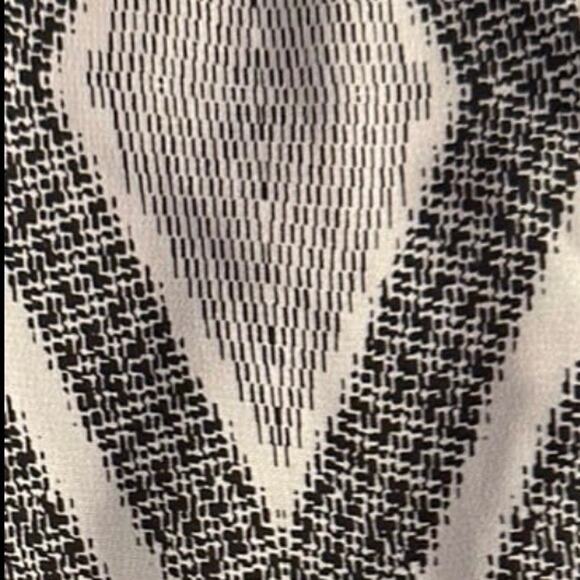 Iz Byer Black & Gray Tank Top Blouse - Picture 3 of 4